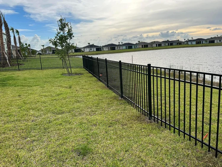 Southern Hoss fence installation project 2 in Southwest Florida