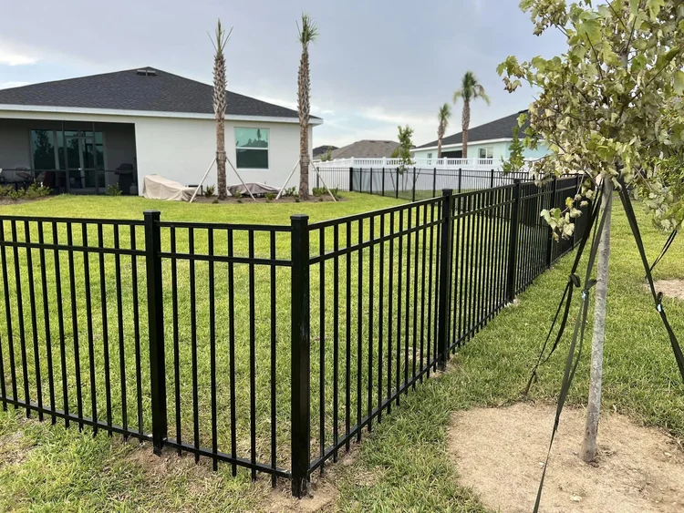 Southern Hoss fence installation project 8 in Southwest Florida